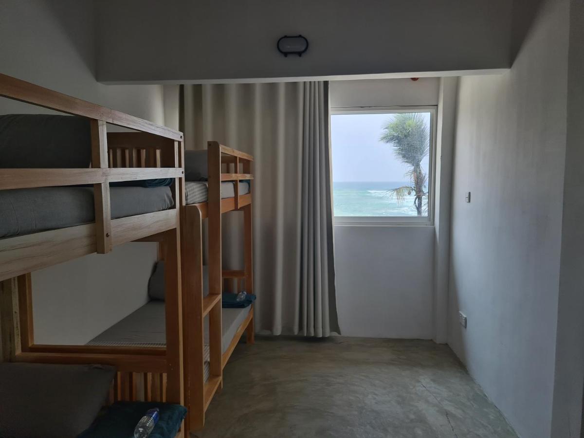 Hostel Dip N Doze Ahangama Exteriér fotografie